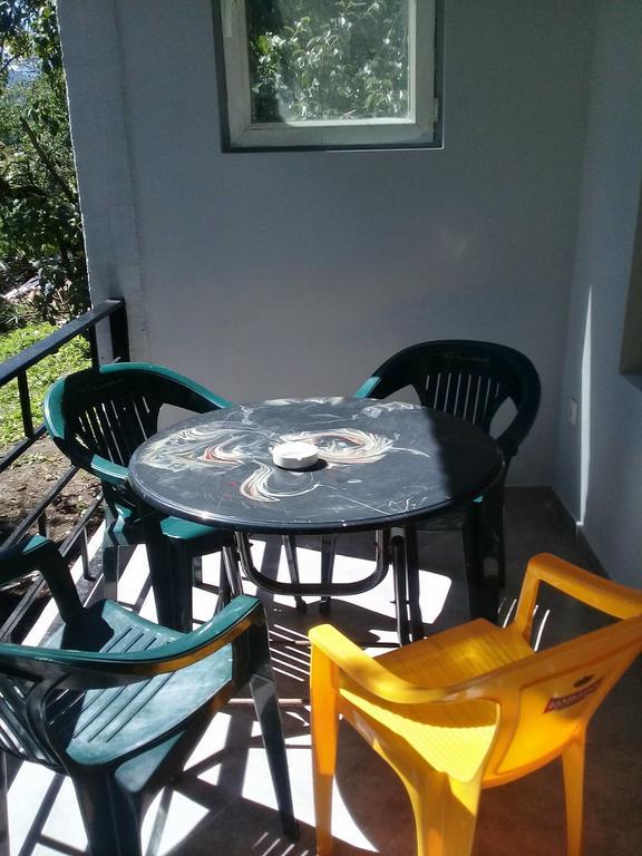 Guesthouse Ori Beli In Mestia Exterior foto