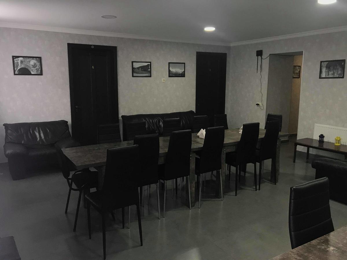 Guesthouse Ori Beli In Mestia Exterior foto